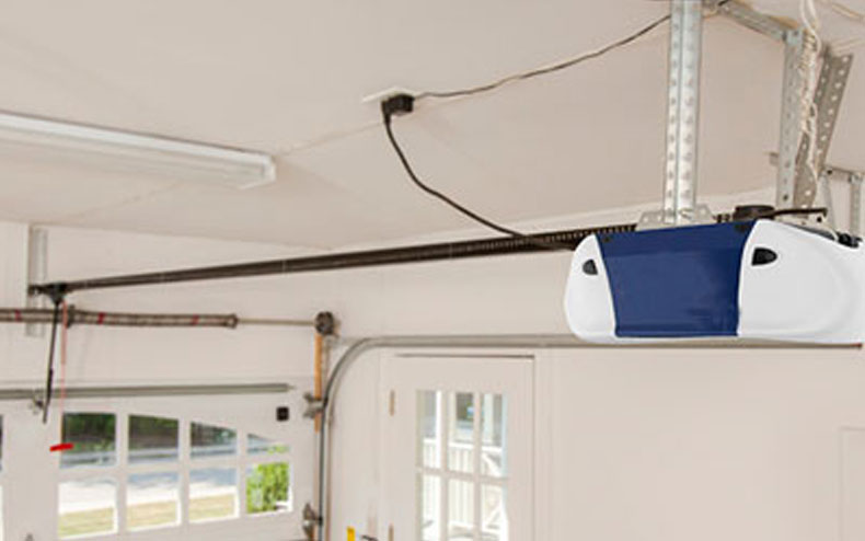 Things-to-Consider-When-Buying-A-Garage-Door-Opener