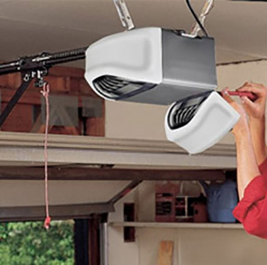 Garage-Door-Opener-Repair